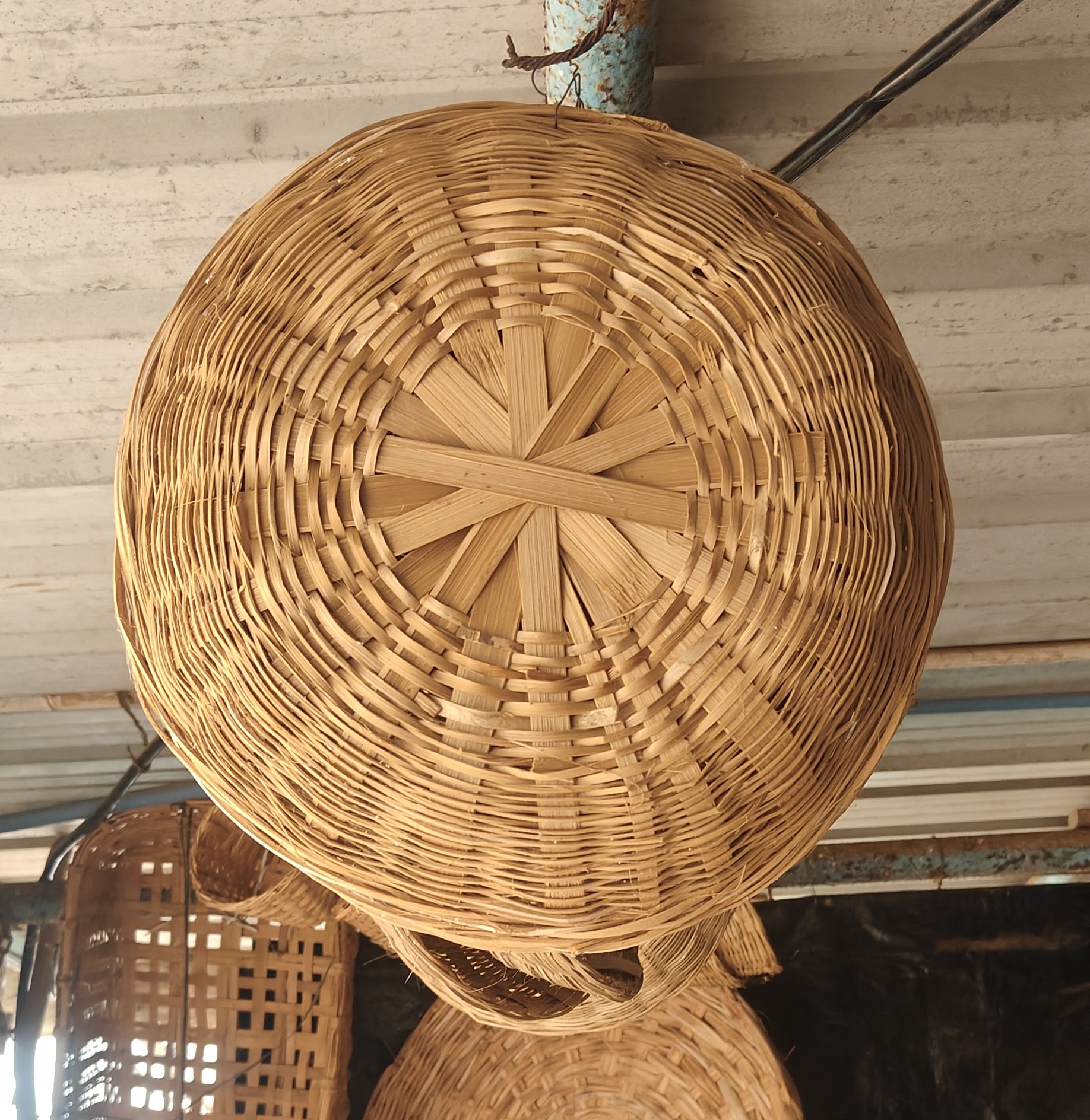 Large Shibbilu Basket, product photograph